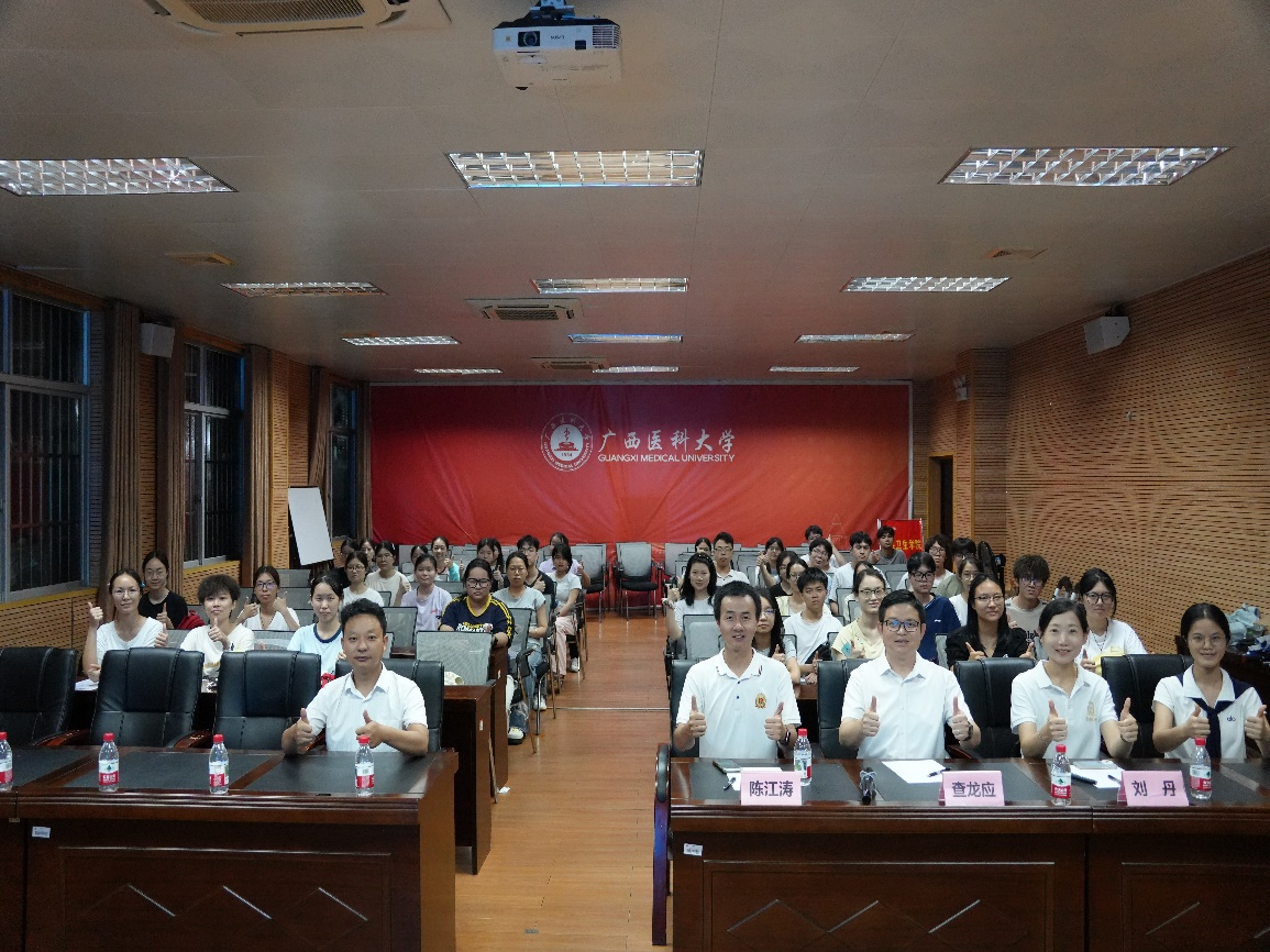 无码中文av